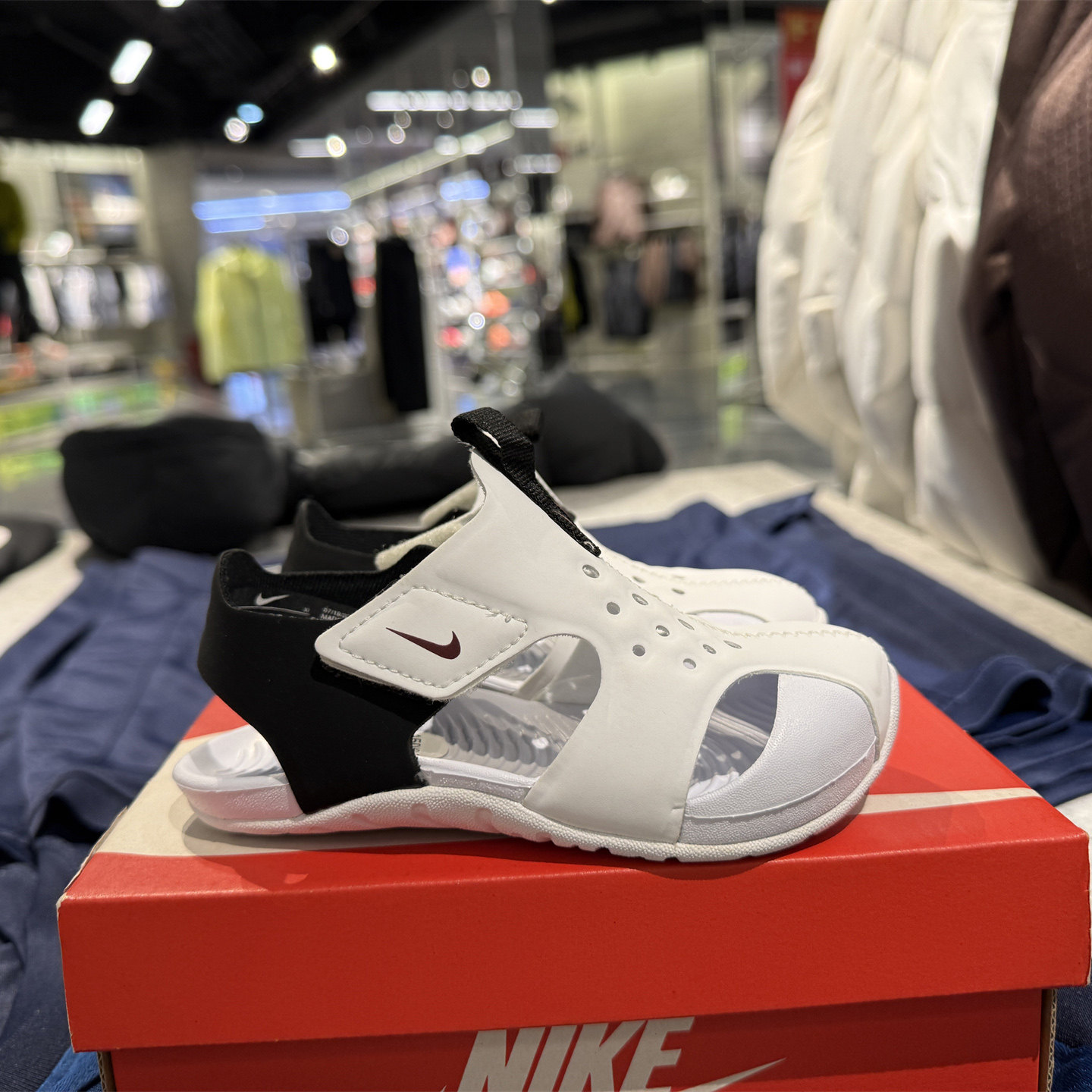 NIKE耐克 SUNRAY男女小童魔术贴包头沙滩飞机鞋凉鞋943827-001,运动鞋new,跑步鞋,淘宝优惠券,粉丝福利购,淘宝优惠卷