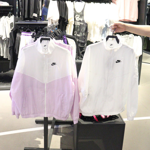 NIKE耐克女薄款夹克宽松休闲外套