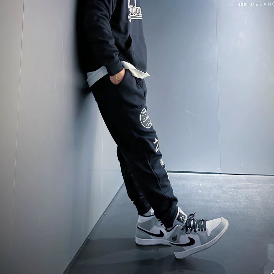 现货Nike/耐克 正品男子飞人加绒保暖宽松篮球运动训练长裤FN4620