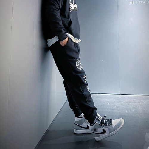 现货Nike/耐克 正品男子飞人加绒保暖宽松篮球运动训练长裤FN4620