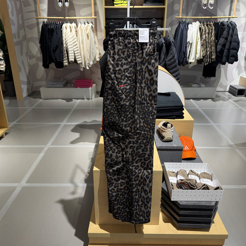 专柜正品Nike耐克SPORTSWEAR女子中腰OVERSIZE风长裤 IO0479