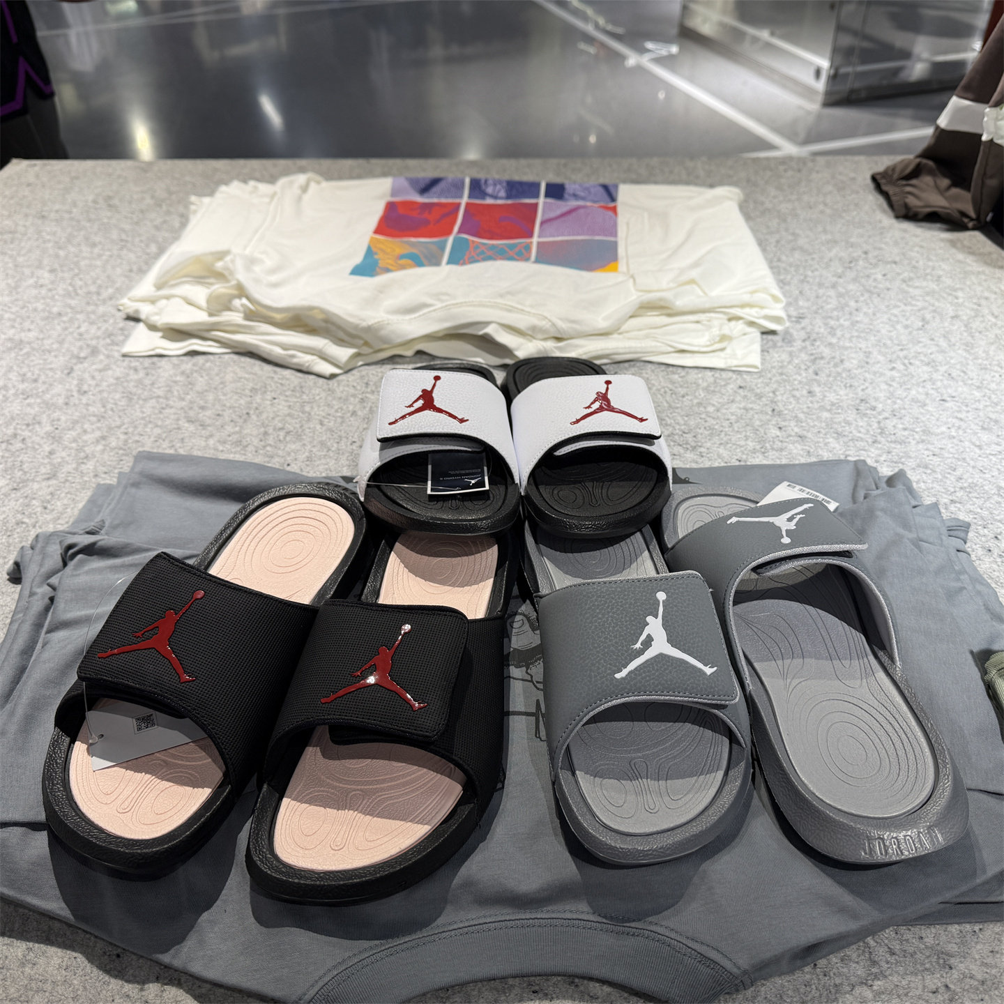 专柜正品Air Jordan夏季Hydro6黑白AJ6男女魔术贴运动拖鞋 881473
