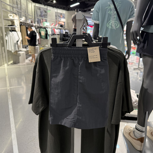 Nike耐克短裤秋季新款女士梭织运动短裤中腰休闲短裤FV6623-060
