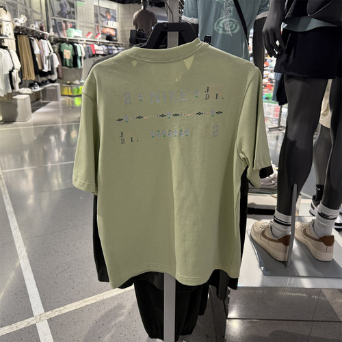 这个正品代购Nike耐克短袖女子休闲运动印花圆领T恤 II0446-397