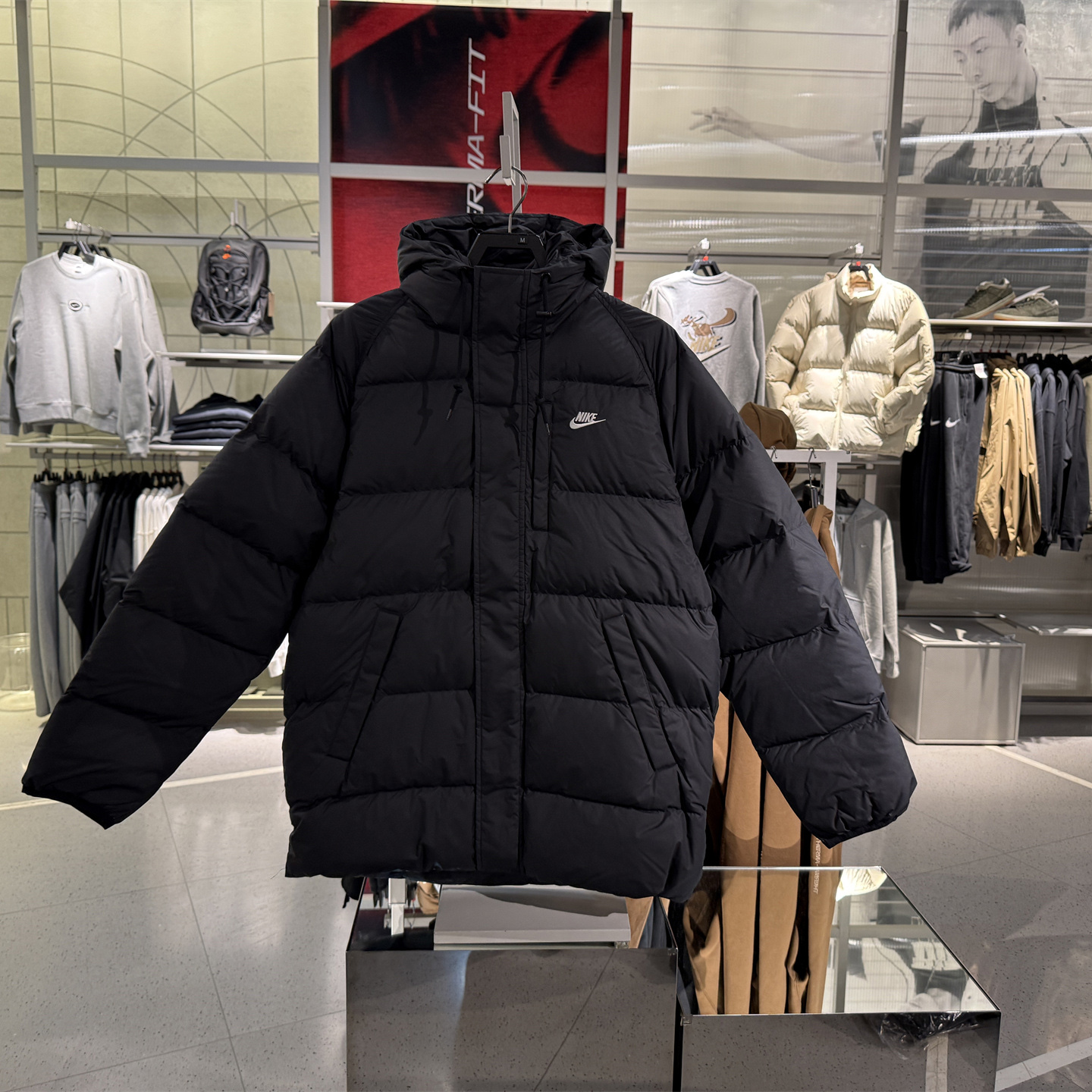 NIKE耐克男子中长款连帽运动休闲羽绒服男士外套IB2974-010/235