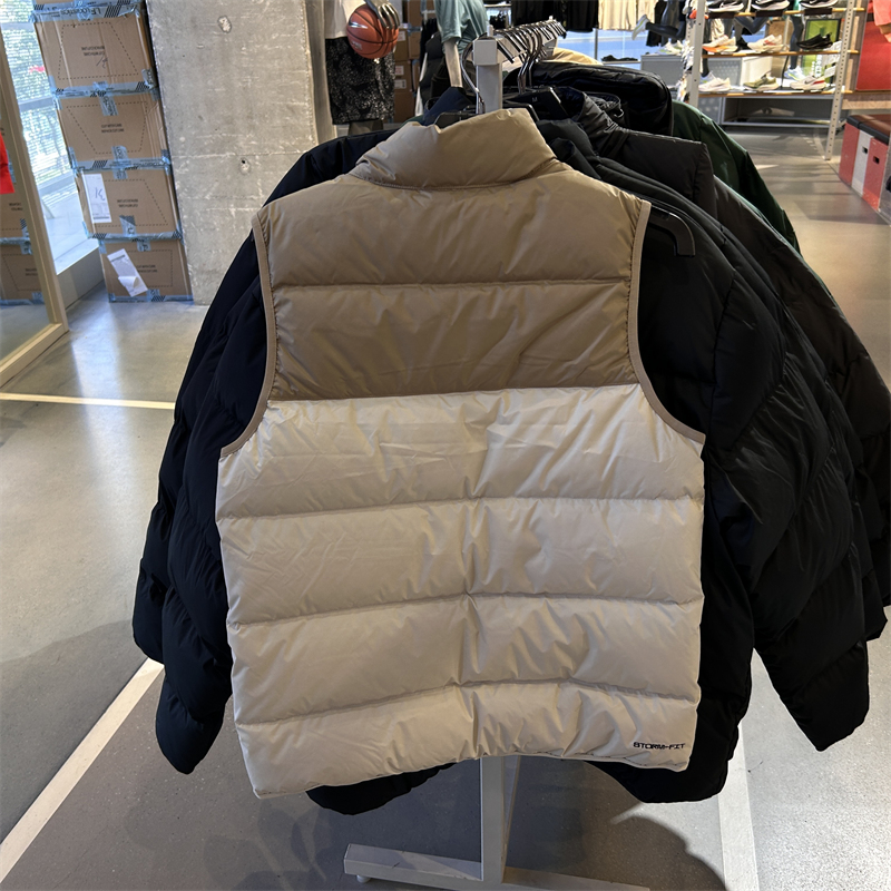 Nike耐克男外套24冬新款STORM-FIT防风拒水连帽羽绒服FB8184-247