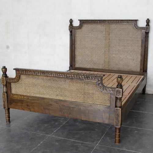 东南亚风格复古美式高端藤编床