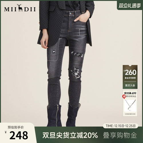 中高腰紧身牛仔裤，纯棉材质舒适透气