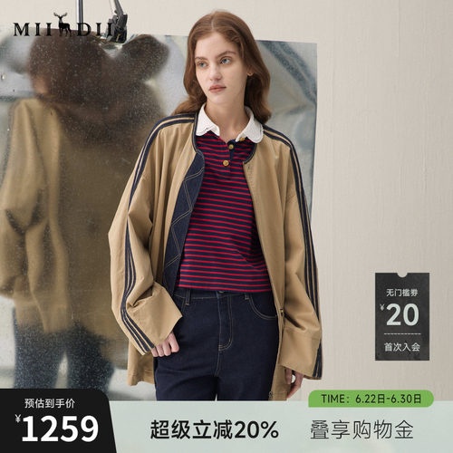拼接撞色牛仔，无领设计，设计感车缝线。