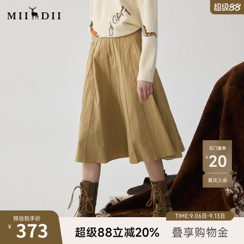 A字工装风百褶中长半裙，棉感面料挺括有型