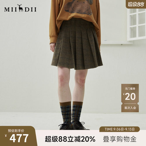 复古格纹面料，灯芯绒撞色拼接。