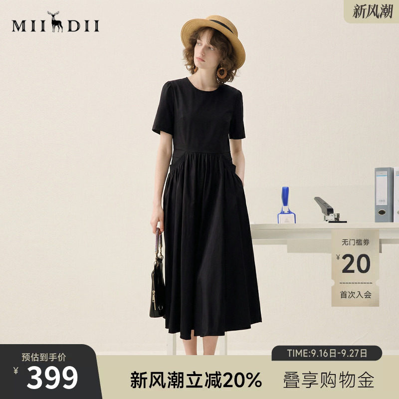 谜底小黑裙连衣裙2025夏季新款简约圆领大摆中长裙短袖256ML6501图片
