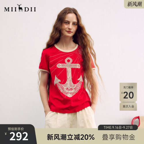 红白撞色，蕾丝船锚元素，复古美式街头感。