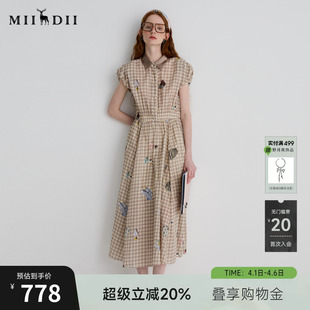 谜底连衣裙泡泡袖 复古风度假印花合身X型长裙252ML0607 2025夏新品