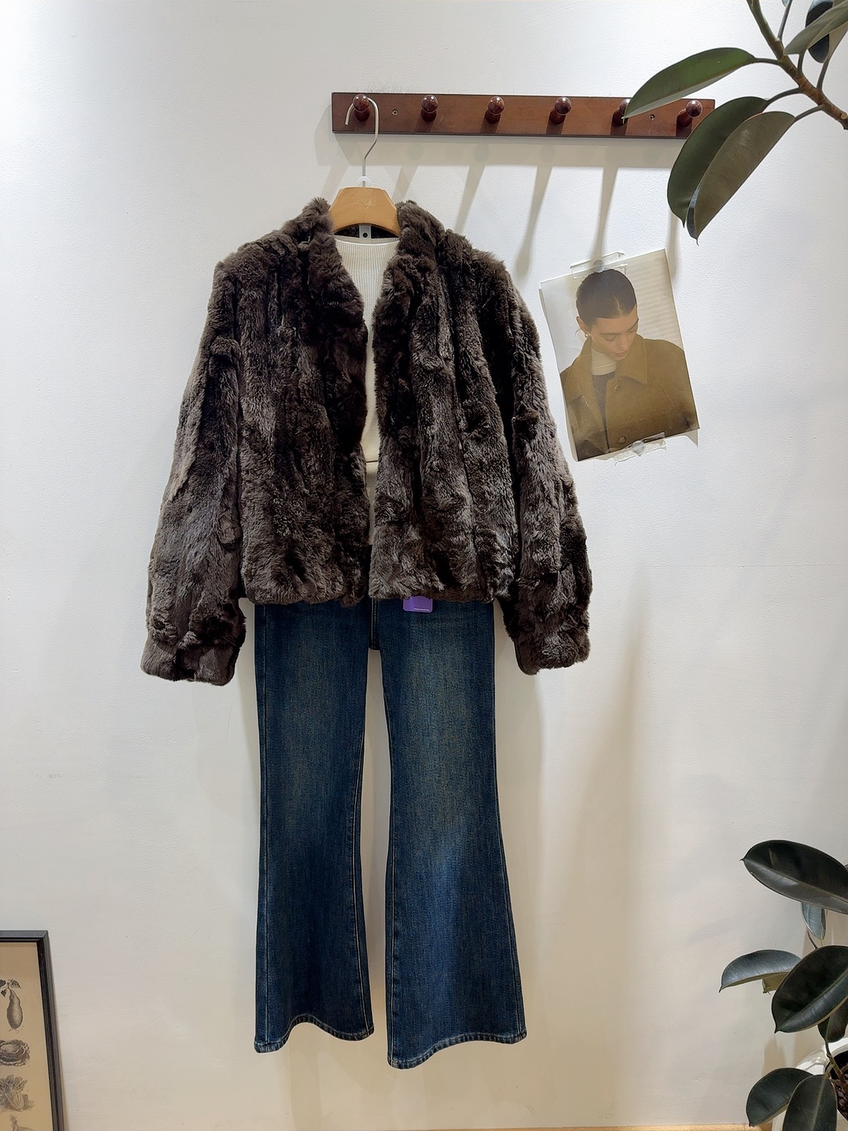 2025新款冬咖色全真兔毛皮草外套女短款显瘦高级感皮毛一体外套