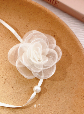 超仙米白玫瑰花朵珍珠颈带choker