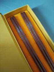 潍坊红木嵌银漆器筷子2双装情侣筷子精美礼品中国特色传统工艺品