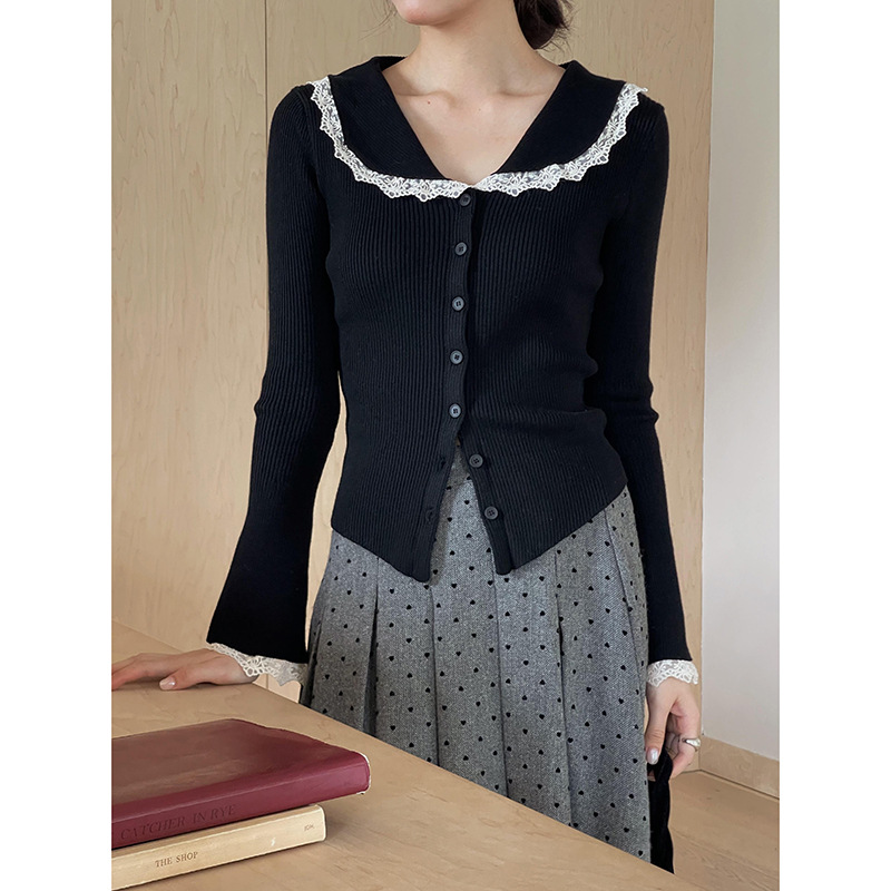 法式复古重工拼接喇叭袖针织衫春季新款少女感蕾丝开衫外套上衣