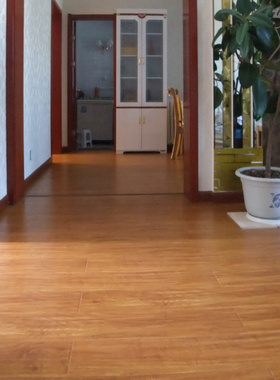 龙叶酸枝木家用E0级地暖环保耐磨复古浮雕金刚强化复合木地板12mm