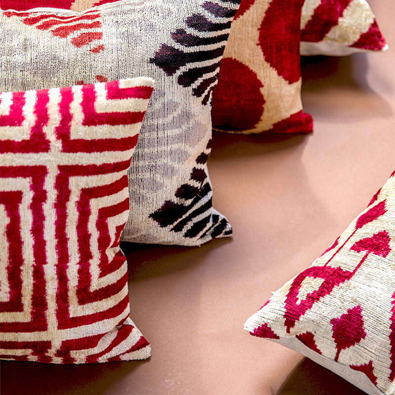 土耳其进口 家居沙发抱枕靠垫套 客厅卧室丝绒腰枕 红色高档靠包|msdalam kategori rumah Fabrik, bantal/bantal - dari Buy2taobao.com untuk memberikan perkhidmatan ejen Taobao profesional membeli