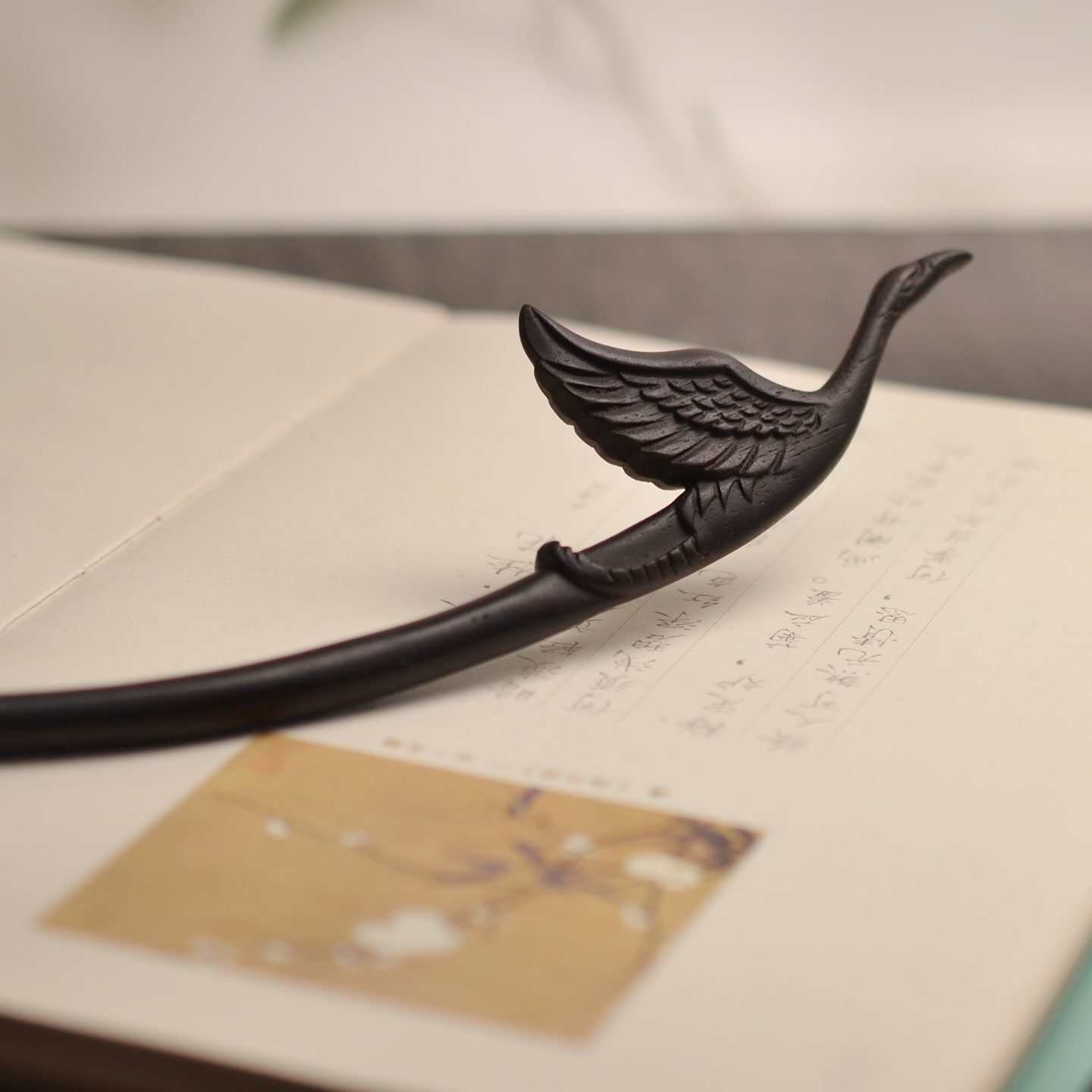 黑檀木发簪雕刻立体大雁造型