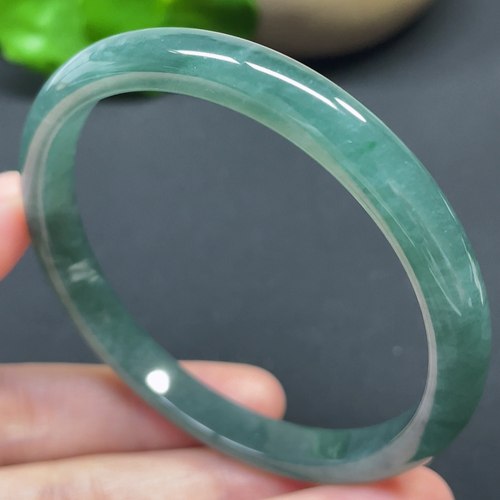 翡翠天然A货手镯镯子水头好圈口54.2MM