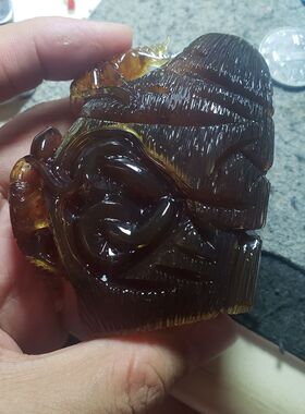 缅甸琥珀 雕件 摆件 79.1克 76MM 蟋蟀 金棕珀