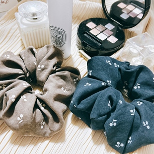 韩国进口东大门复古樱桃韩剧同款 大肠发圈皮筋头绳jisoo少女心