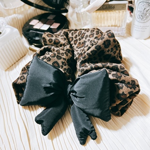 韩国进口东大门复古豹纹蝴蝶结绸缎韩剧同款 大肠发圈头绳皮筋超大
