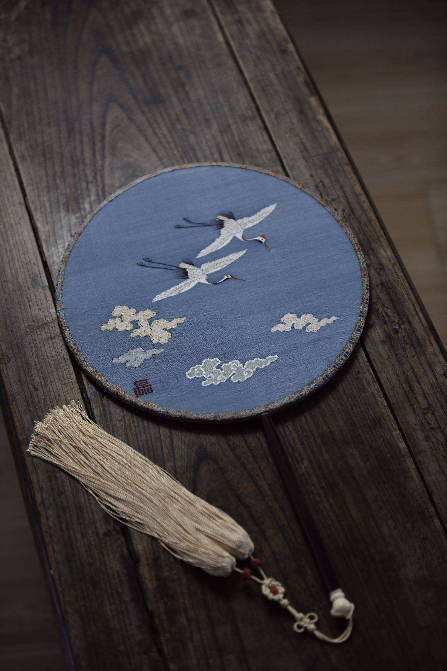 张磊原创设计作品云鹤图缂丝团扇原创作品(现货可定)