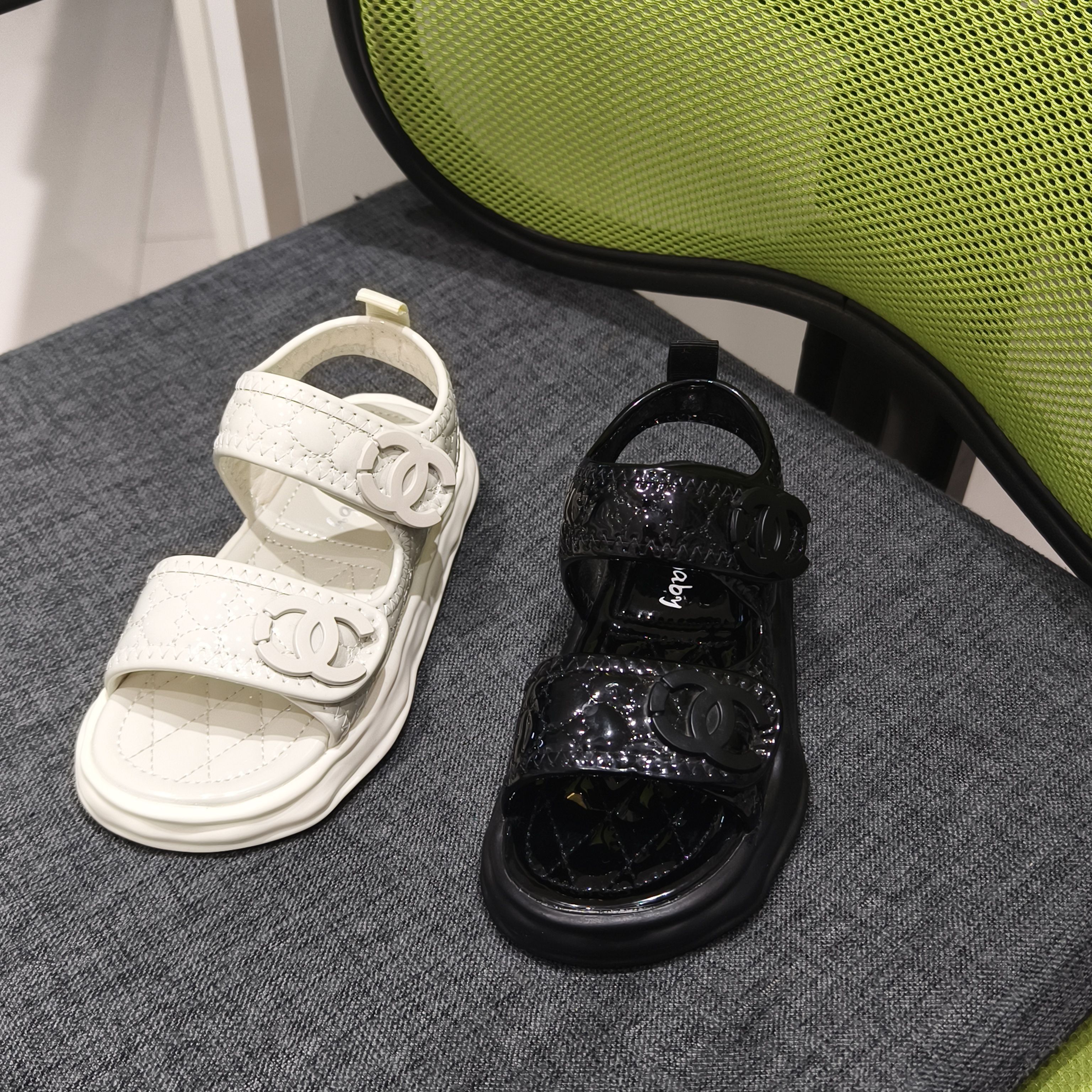 男童童鞋夏季新款露趾轻便魔术贴包头凉鞋框子鞋沙滩鞋超轻潮鞋
