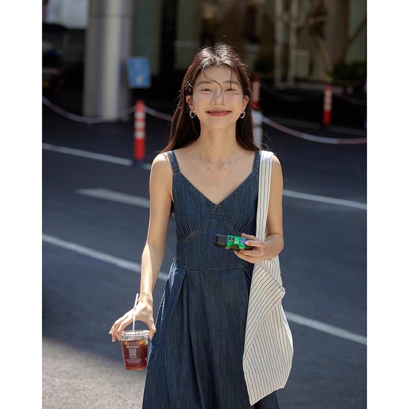 Mere Kore复古吊带裙牛仔连衣裙女夏季设计感小众高腰度假裙长裙