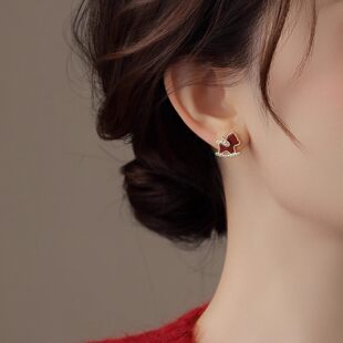 2026新款 高级感轻奢耳环耳饰品 红色小马本命年耳钉925银针女爆款