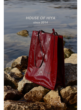 HOUSE OF HIYA 头层牛皮新年红色包包鳗鱼纹手提单肩腋下包