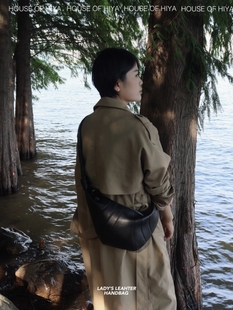 牛角包可颂包大号羊皮中性斜挎包小众设计 HIYA定制版 HOUSE