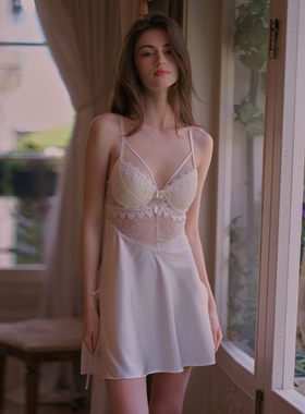 管阿姨十点半巴士A072性感睡衣女新款蕾丝吊带睡裙美背居家服