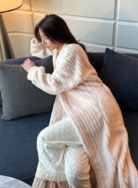 管阿姨F004冬季珊瑚绒加厚保暖长款性感网红风毛绒女士睡袍浴袍