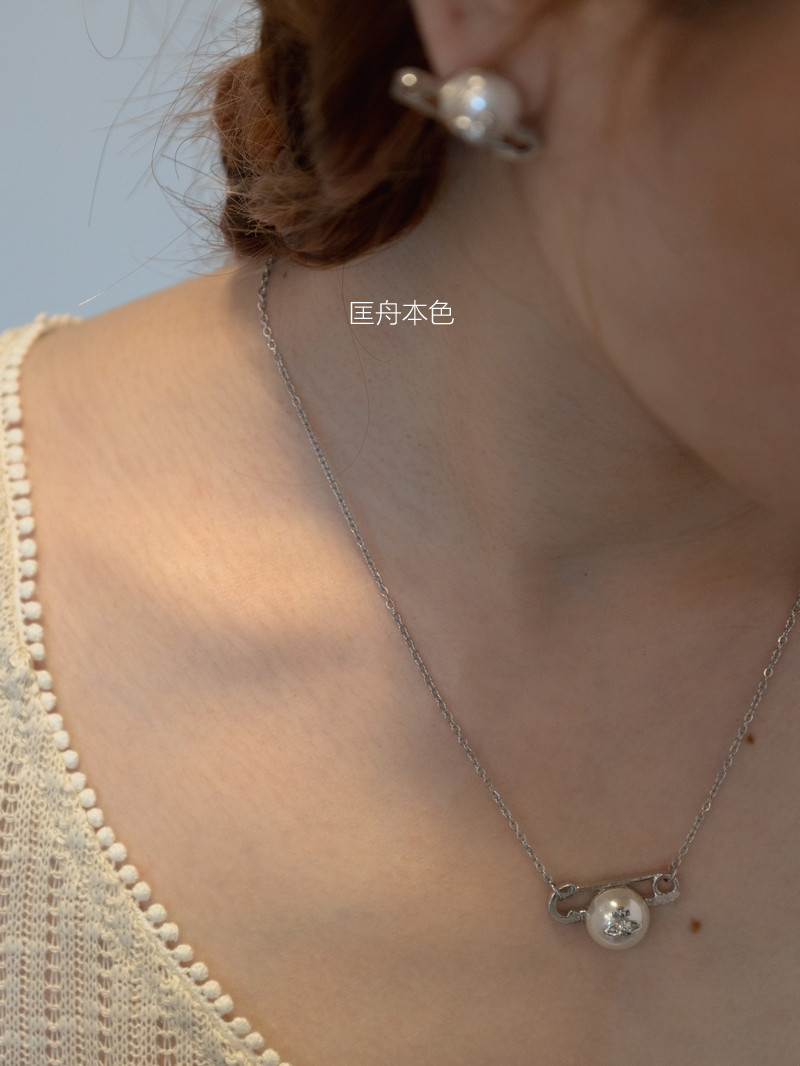匡舟本色 法式复古中古款 西太后土星 立体珍珠别针 耳钉耳环项链图片