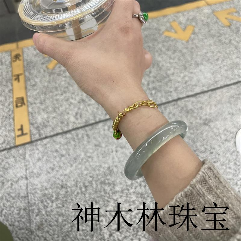 冰种飘绿玉髓玛瑙手镯起脚感飘花玉镯子翡翠色正品正圈女款送礼品