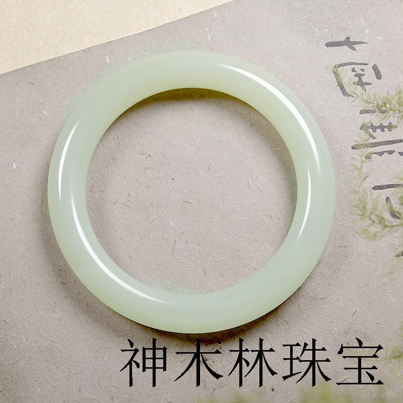 天然冰种青白玉手镯女款正圈宽版羊脂白玉和田玉圆条晴水镯子玉石