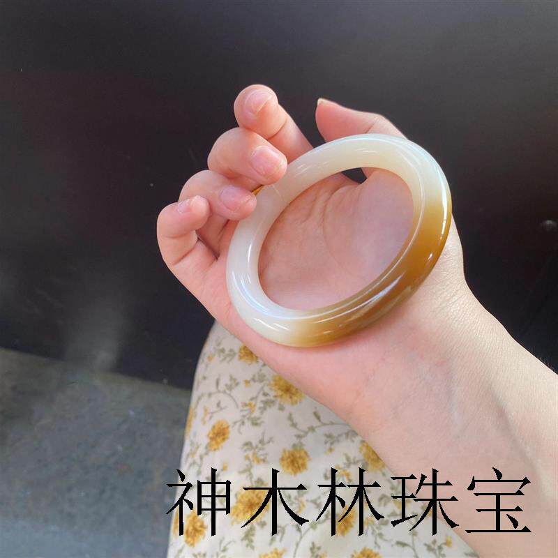 新疆和田玉糖料白玉手镯少女感扁条俏色羊脂玉金丝玉镯子精品手饰