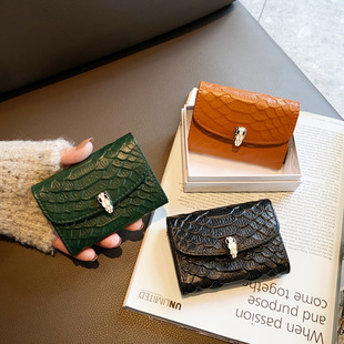 2025新款卡包女式小巧精致蛇头牛皮鳄鱼纹多卡位风琴名片证件卡夹