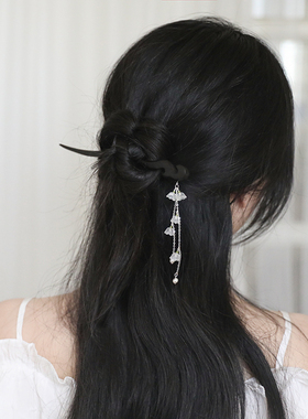 SUZEE原创 古风流苏白色铃兰花黑檀木发簪 盘发步摇簪子发钗发饰