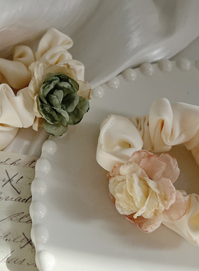 浪漫法式豆绿色雪纺山茶花缎面小肠发圈 粉色田园风气质发绳发饰