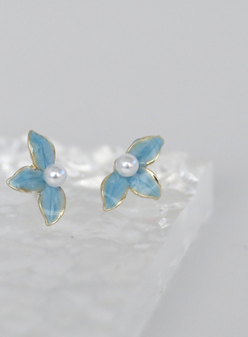 SUZEE/精灵兰 浅蓝色花瓣珍珠耳钉 小清新耳饰温柔淡雅气质耳夹