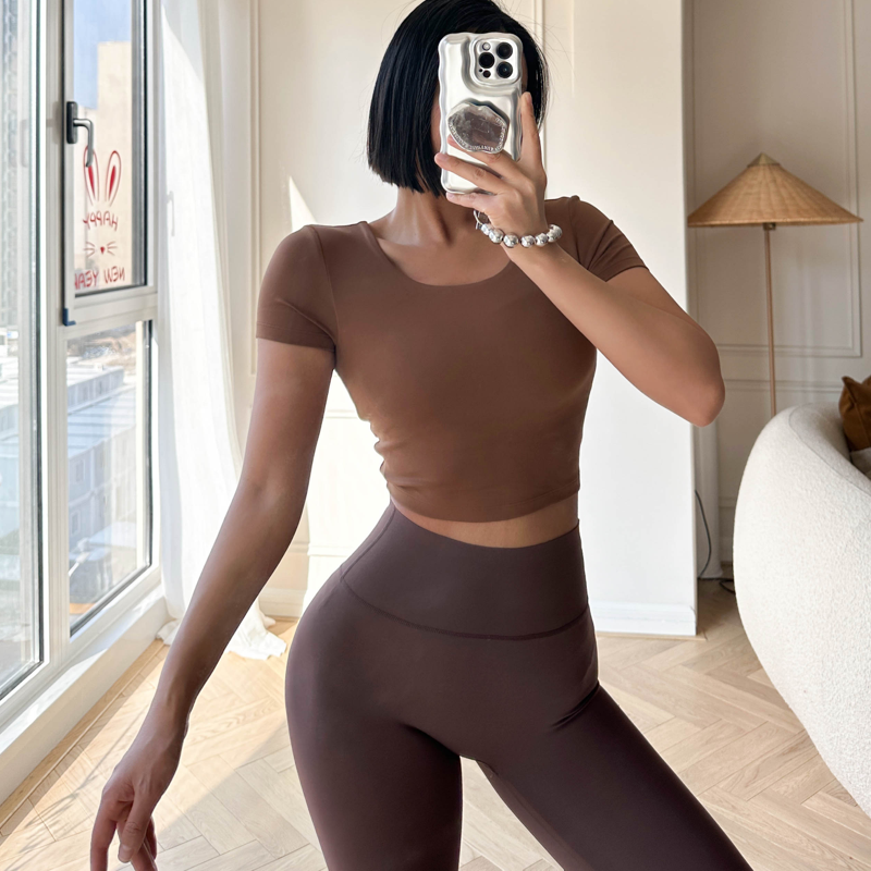 REYNA FITNESS SHORT SLEEVE YOGA VEST CHEST PADDED LARGE NECK CAN BE WORN OUTSIDE BEAUTIFUL BACK T-SHIRT SHOCKPROOF GATHERING TOP WOMEN