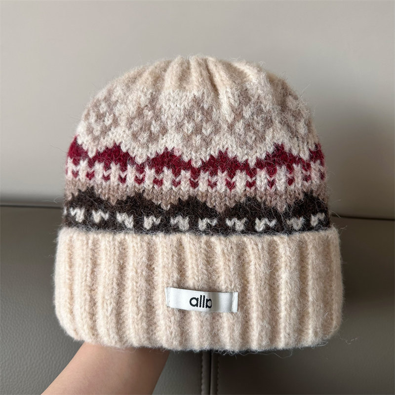 新款帽子女冬季加绒加厚保暖护耳复古提花防寒百搭针织毛线帽子潮