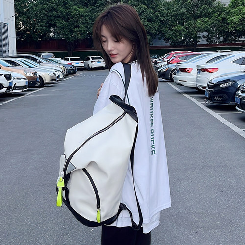 ELLE时尚双肩包男女PU学生书包