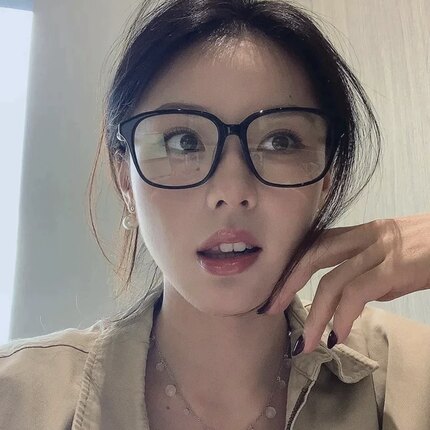 新款黑框眼镜女防蓝光近视度数可配素颜神器大脸显瘦方形复古镜框