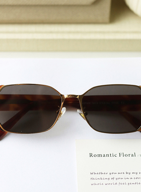 2025新品时髦方框板材配尼龙镜片未来感男女太阳镜带鼻托